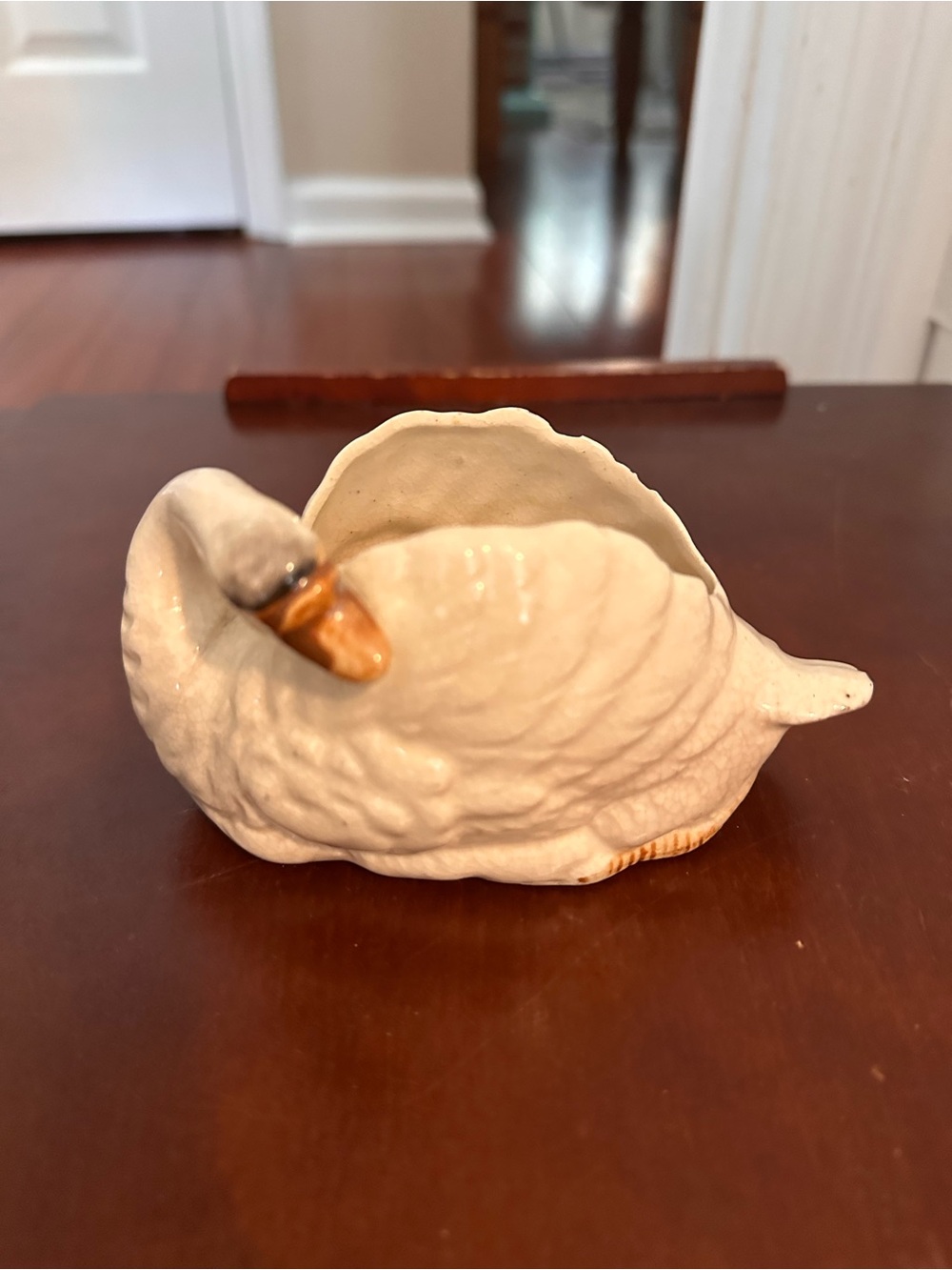 Vintage ceramic swan collectible